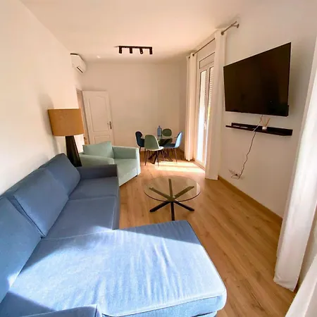 Great In Poblenou Perfect For 4 People Barcelone